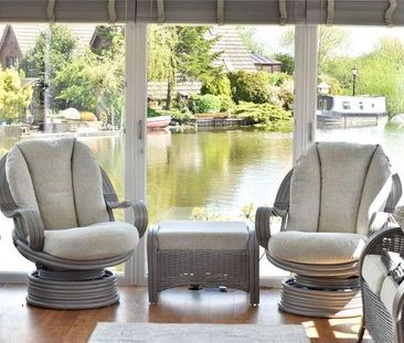 Lakeside, Isleham Marina, Fen Bank, Ely, CB7 - Photo 2