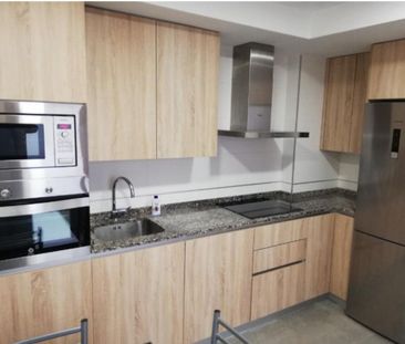 Piso de alquiler en Logroño - Cl Doctores Castroviejo, Gran Via - Photo 1