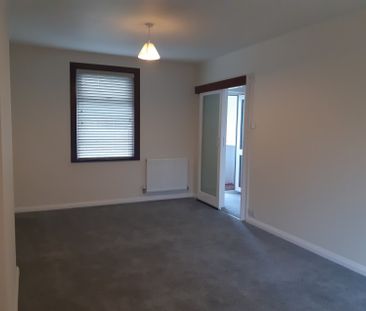 Cross Close, Newquay - Photo 2