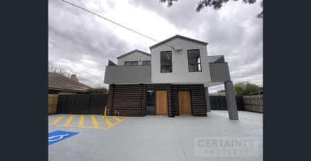 Modern Room in Prime Reservoir Location - 1 Room Left Available! - Photo 5