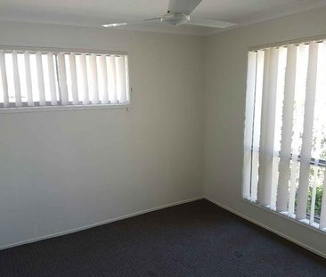 MORAYFIELD - SECURE & POOL - Photo 4