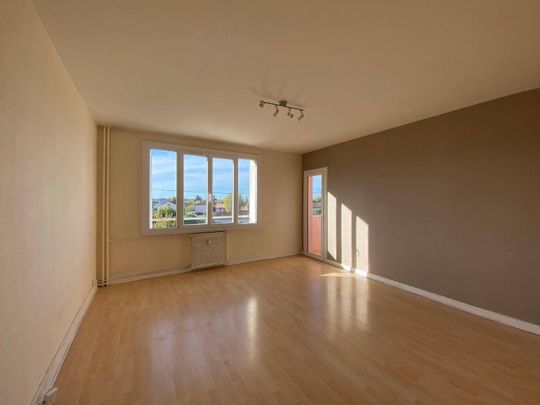 Location appartement rénové 3 pièces 57.7 m² à Romans-sur-Isère (26100) 4 - Photo 1