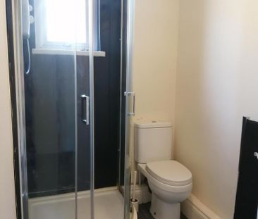 4 bedroom maisonette to rent - Photo 5