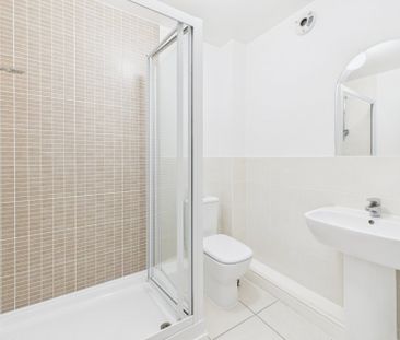 Pennylets Green, Stoke Poges, Buckinghamshire,SL2 - Photo 3