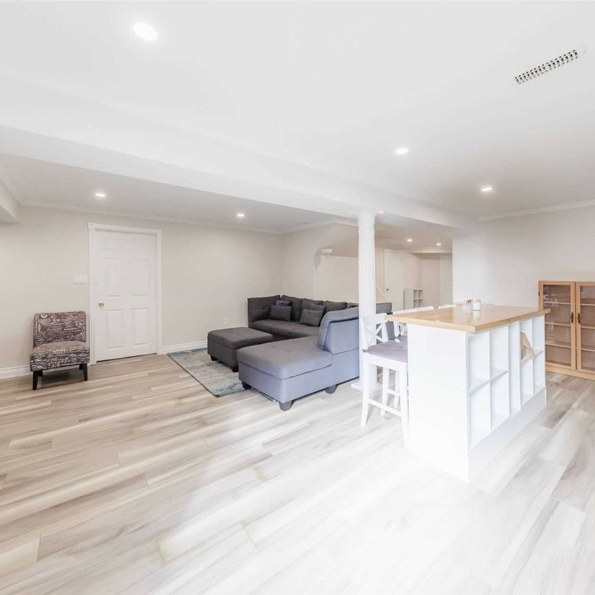 For Lease - 101 Loma Vista Drive Unit# Lower, Vaughan, Ontario - Photo 1