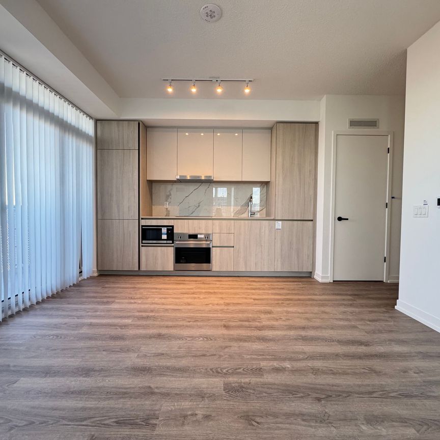 For Lease - 8 Interchange Way Unit# 1006, Vaughan, Ontario - Photo 1