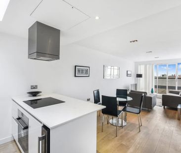 Courtyard Apartments, Avantgarde Place, E1 - Photo 2