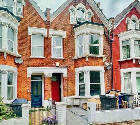 Friern Barnet Road, New Southgate, London, N11 - Photo 4