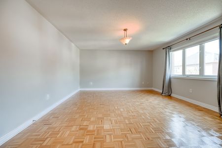 For Lease - 73 Adastra Crescent, Markham, Ontario - Photo 2
