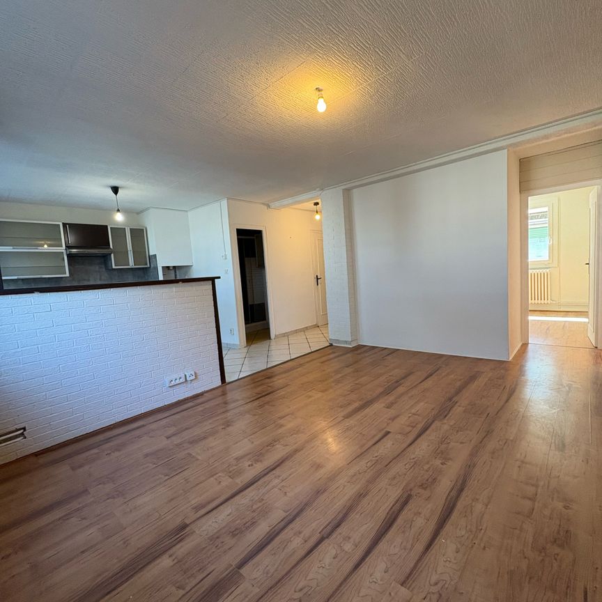 Location Appartement 3 pièces 53m² ST ETIENNE 42000 - Photo 1