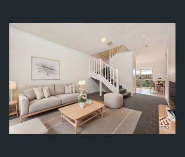 NEAT & TIDY FAMILY HOME! - Photo 5