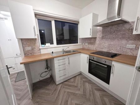 2 bedroom bungalow to rent - Photo 3