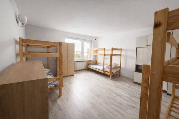 Dom na wynajem dla firm – 150 m² | 5 pokoi | - Zdjęcie 1