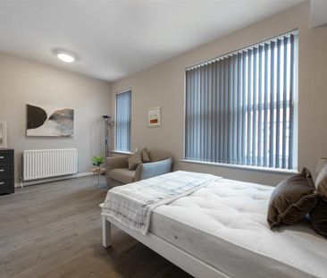 1 bedroom in a house share to rent - Photo 4