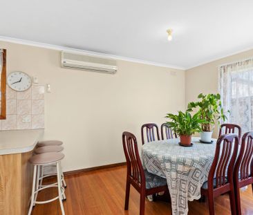 Quiet Court Location - Solid Brick Home - Photo 3