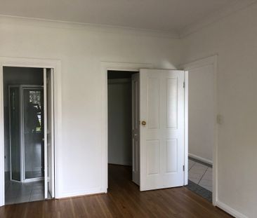 Three Bedroom Home - Photo 2