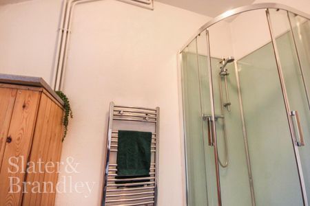 1 bedroom terraced house to rent - Photo 3