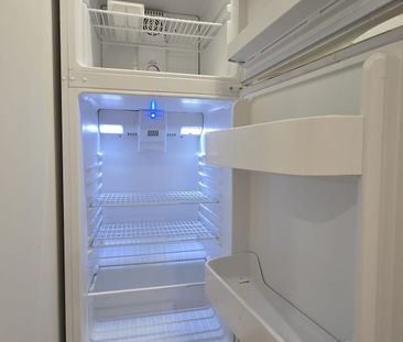 For Lease - 3661 Lakeshore Boulevard Unit# Lower #3, Toronto, Ontario - Photo 5