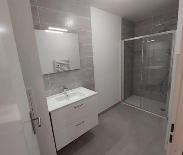 Location Appartement 3 pièces 65m² BORDEAUX 33300 - Photo 1