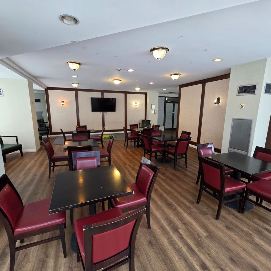 For Lease - 26 Hanover Road Unit# 1605, Brampton, Ontario - Photo 1