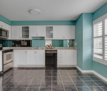 For Lease - 5090 Fairview Street Unit# 61, Burlington, Ontario - Photo 2