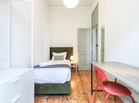 Rua Tenente Ferreira Durão, Lisbon, Lisbon 1350-315 - Photo 5