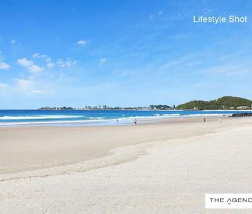 LIGHT FILLED BEACHSIDE APARTMENT - Photo 5