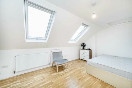 Herbert Gardens, Kensal Rise, NW10 - Photo 2