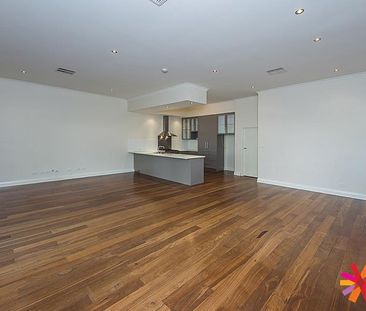 FAMILY HOME - Photo 3