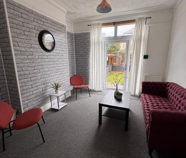 Room in a Shared House, Hinton Road, BS16 - Photo 1