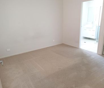 Great Unit at One Mile! - Photo 1