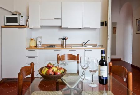 Piazza di Madonna degli Aldobrandini, Florence, Tuscany 50123 - Photo 3