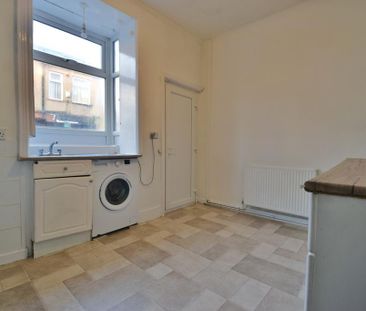2 bedroom terraced house to rent - Photo 6