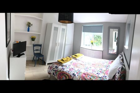 Room in a Shared Flat, Birchington Road, N8 - Photo 4