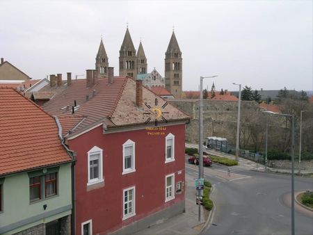 Kiadó lakás - Pécs - Fotó 2