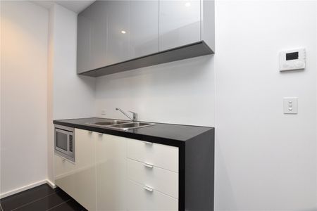 3203/151 City Road - Photo 3
