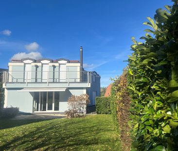 VILLA D'EXCEPTION 7 PIECES SUR 3 ETAGE AVEC STUDIO! - Photo 2