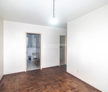 Apartamento com 2 quartos e 54m² para alugar em Humaitá, Porto Alegre. - Photo 1
