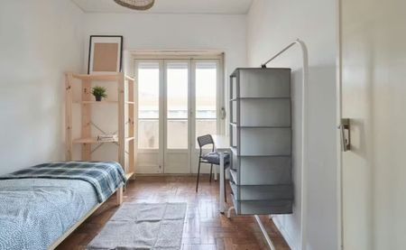 Rua Tristão Vaz, Lisbon, Lisbon 1400-104 - Photo 4