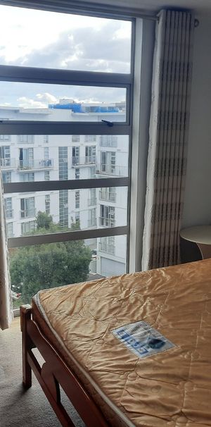 Fully Furnished - carpark available - Photo 1