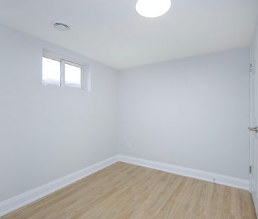 For Lease - 574 Olive Avenue Unit# Lower, Oshawa, Ontario - Photo 5