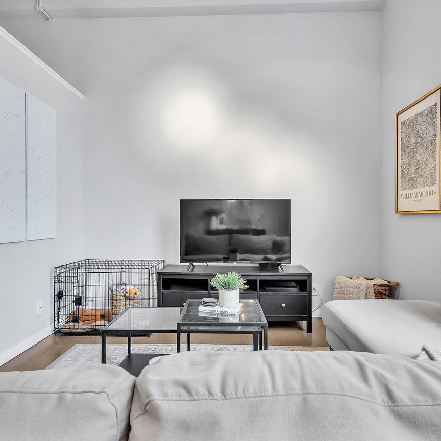 For Lease - 410 King Street Unit# 216, Kitchener, Ontario - Photo 1