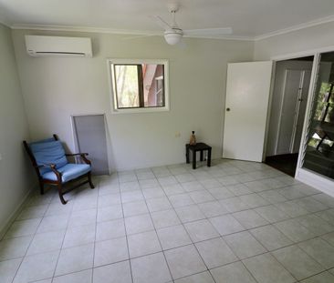 FIVE Bedroom Home with Private Gardens & Multiple Living Areas - Photo 2