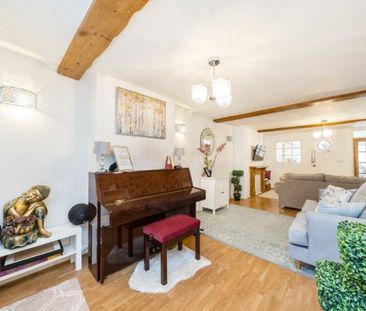 Finchley Park, North Finchley, N12 - Photo 2