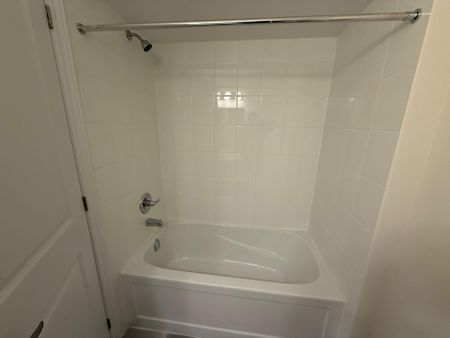 For Lease - 143 Sanders Road, Erin, Ontario - Photo 3