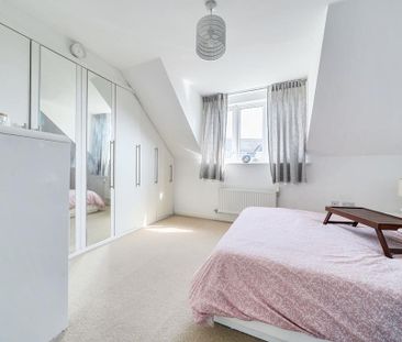 4 bedroom terraced house to rent - Photo 6
