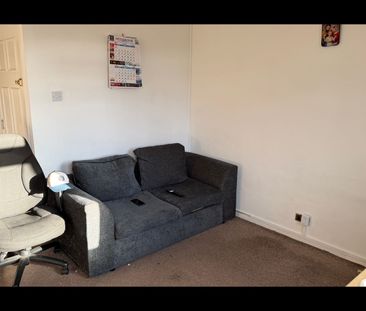 1 Bed Flat, First Floor, N22 - Photo 2