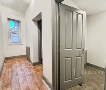 2 bedroom flat to rent - Photo 6