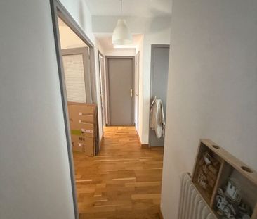 Location Appartement 2 pièces 61m² ROUEN 76000 - Photo 4