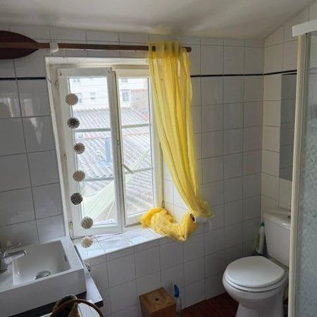 Location Appartement 2 pièces 35m² LA ROCHELLE 17000 - Photo 3
